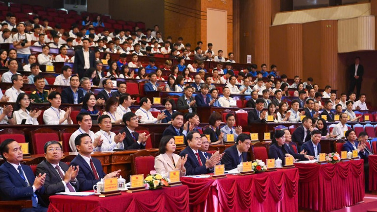 Các đại biểu tham dự diễn đàn. (Ảnh: DUY LINH)