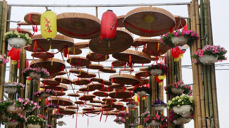 Công tác chuẩn bị cho lễ hội đang được khẩn trương hoàn thiện.