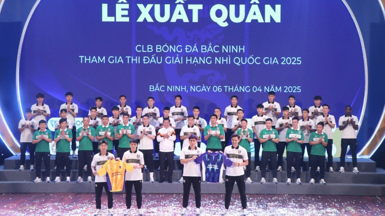 Đội bóng ra mắt, giới thiệu các thành viên đội bóng và ra mắt mẫu áo thi đấu mới trong mùa giải 2025.