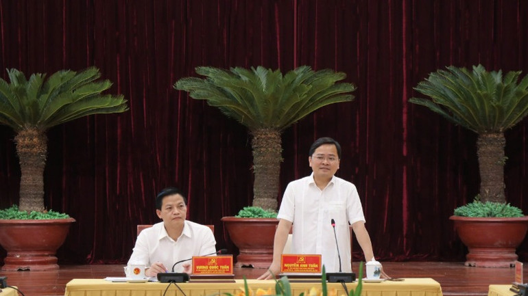 Đồng chí Nguyễn Anh Tuấn, Bí thư Tỉnh ủy Bắc Ninh phát biểu chỉ đạo tại hội nghị.