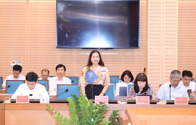 Các ý kiến thảo luận tại buổi giao ban.