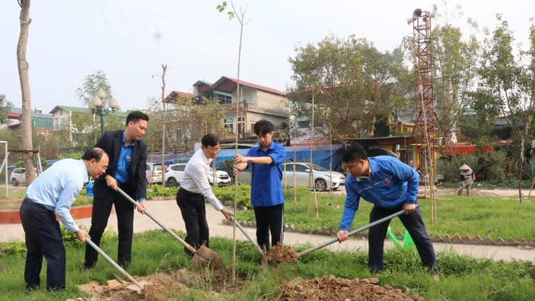 Chung tay trồng cây xanh Vì một Bắc Ninh xanh.