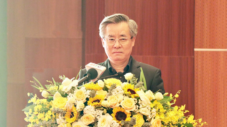 Đồng chí Nguyễn Quang Dương, Phó Trưởng Ban Tổ chức Trung ương phát biểu chỉ đạo.