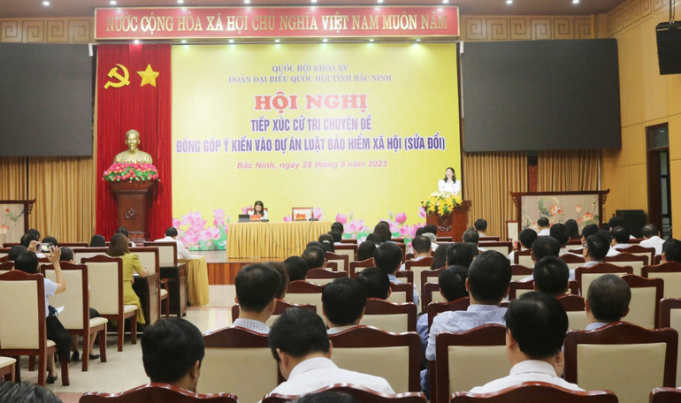 Đoàn Đại biểu Quốc hội tỉnh tổ chức Hội nghị tiếp xúc cử tri chuyên đề.