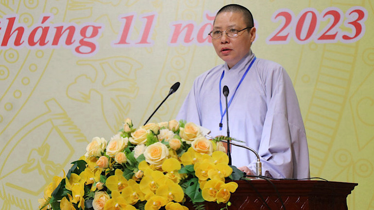 Các vị chức sắc, tăng ni gửi gắm tâm tư, nguyện vọng tới lãnh đạo tỉnh.