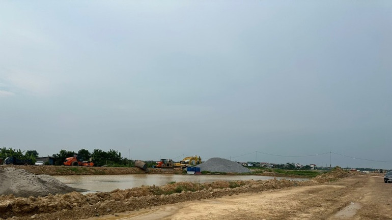 Bắc Ninh phấn đấu đẩy nhanh tiến độ giải phóng mặt bằng các dự án giao thông. Bắc Ninh phấn đấu đẩy nhanh tiến độ giải phóng mặt bằng các dự án giao thông.