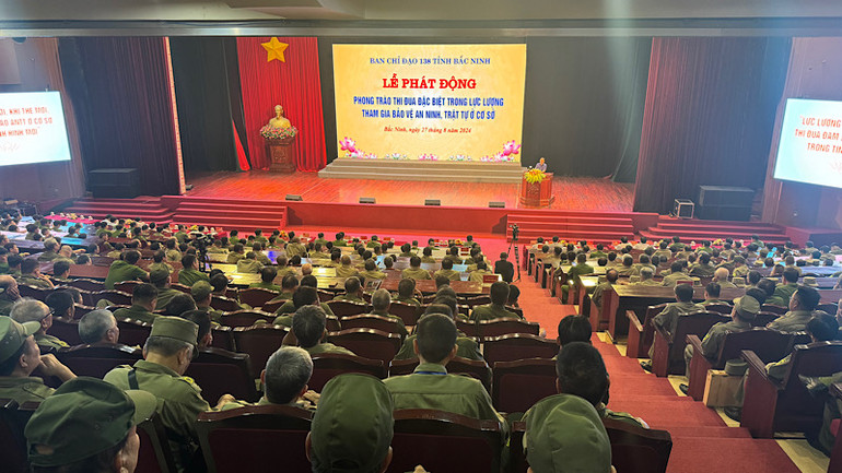 Quang cảnh Lễ phát động.