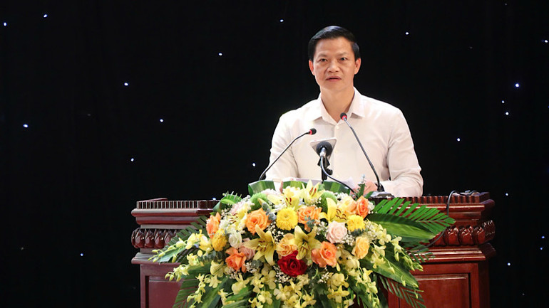 Đồng chí Vương Quốc Tuấn, Phó Bí thư Tỉnh ủy, Chủ tịch Ủy ban nhân dân tỉnh Bắc Ninh phát biểu.