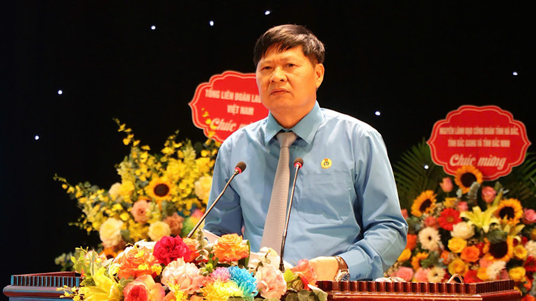 Đồng chí Phan Văn Anh, Phó Chủ tịch Tổng Liên đoàn lao động Việt Nam khẳng định: Công đoàn tỉnh Bắc Ninh đã không ngừng sáng tạo, đổi mới, tổ chức các hoạt động thiết thực, thu hút đông đảo công nhân, người lao động tham gia.