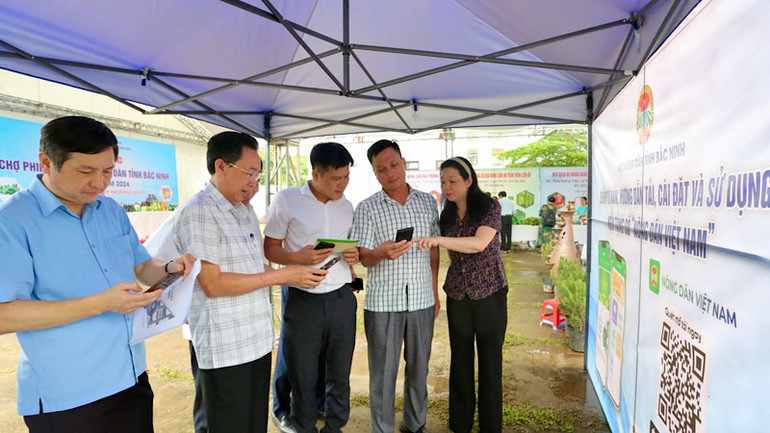 Hướng dẫn tải, cài đặt phần mềm “Nông dân Việt Nam” tại Chợ phiên. Hướng dẫn tải, cài đặt phần mềm “Nông dân Việt Nam” tại Chợ phiên.