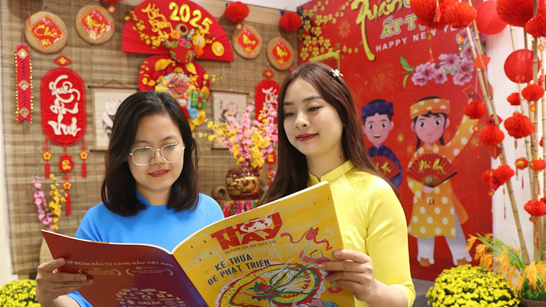 Bạn đọc Bắc Ninh với ấn phẩm Xuân của Báo Nhân Dân. Bạn đọc Bắc Ninh với ấn phẩm Xuân của Báo Nhân Dân.