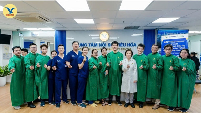 Trung tâm Tiêu hóa Medlatec tự hào làm chủ kỹ thuật ESD - địa chỉ uy tín hàng đầu trong điều trị bệnh lý đường tiêu hóa. Trung tâm Tiêu hóa Medlatec tự hào làm chủ kỹ thuật ESD - địa chỉ uy tín hàng đầu trong điều trị bệnh lý đường tiêu hóa.