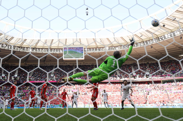 Iran nhấn chìm Xứ Wales trong những phút cuối cùng. (Ảnh: FIFA)