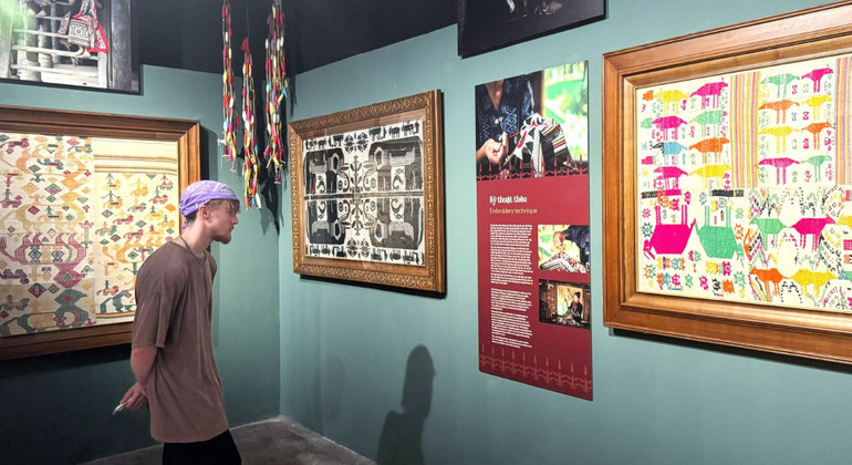 Đến Việt Nam từ Vương quốc Anh trong 3 tuần, điều hấp dẫn Peter không phải là những điểm vui chơi, giải trí mà chính là sự đặc biệt trong văn hóa và ẩm thực.