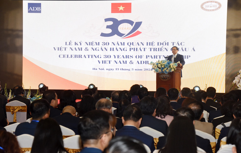 Quang cảnh lễ kỷ niệm.