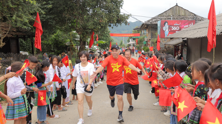 Hoạt động hy vọng sẽ quảng bá hình ảnh địa phương, giúp bà con cải thiện cuộc sống.