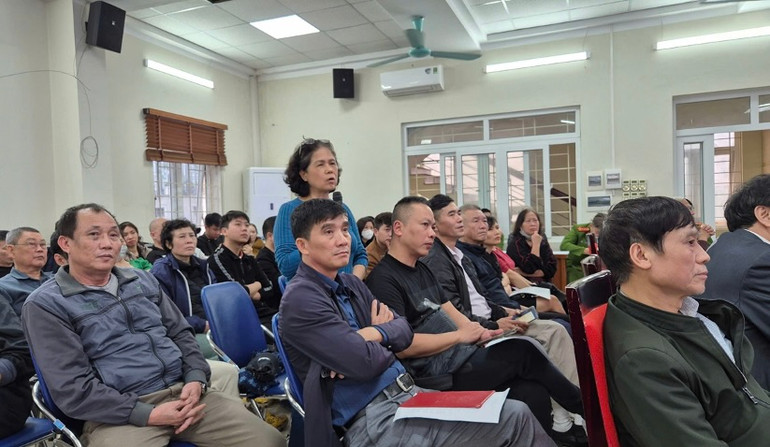 Các hội nghị tập huấn, trao đổi với các chủ cơ sở kinh doanh được tổ chức. Những khó khăn, vướng mắc đã được hướng dẫn, đối thoại trực tiếp nhằm tháo gỡ, tạo thuận lợi nhất cho cơ sở. Các hội nghị tập huấn, trao đổi với các chủ cơ sở kinh doanh được tổ chức. Những khó khăn, vướng mắc đã được hướng dẫn, đối thoại trực tiếp nhằm tháo gỡ, tạo thuận lợi nhất cho cơ sở.