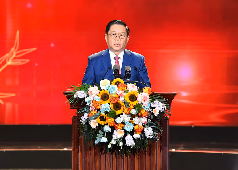 Trưởng Ban Tuyên giáo Trung ương Nguyễn Trọng Nghĩa phát biểu tại chương trình. (Ảnh: Thủy Nguyên)