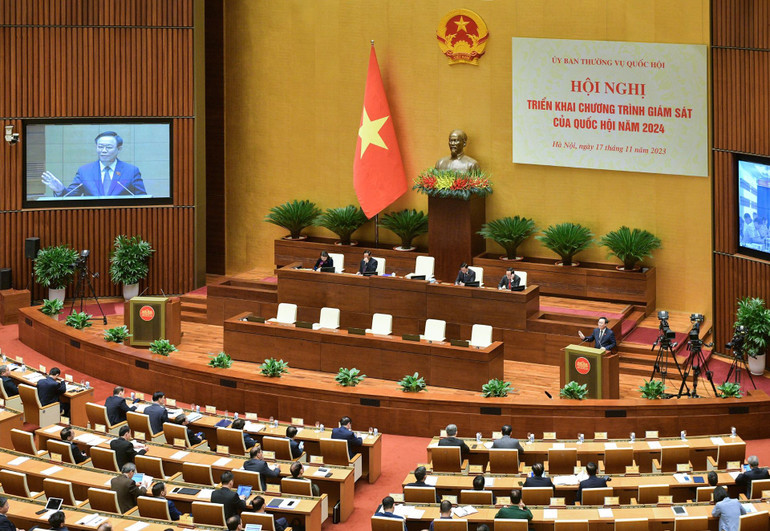 Công tác giám sát và hướng dẫn hoạt động của Hội đồng nhân dân các cấp tiếp tục được nâng cao sau khi Nghị quyết số 594/NQ-UBTVQH15 ra đời. (Ảnh: Cổng thông tin điện tử Quốc hội).