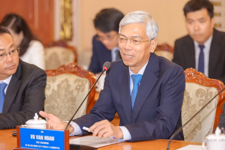 Ông Võ Văn Hoan - Phó Chủ tịch UBND Thành phố Hồ Chí Minh phát biểu tại buổi lễ.