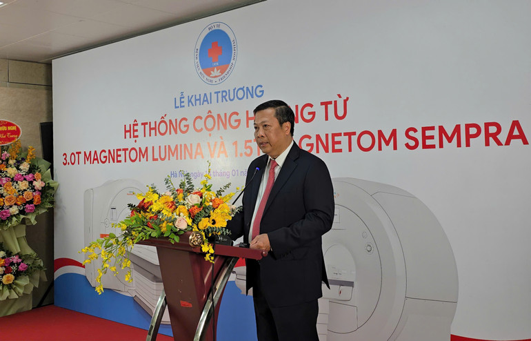 TS Nguyễn Thế Anh, Giám đốc Bệnh viện Hữu Nghị Việt - Xô kỳ vọng công tác chuyển đổi số, ứng dụng khoa học công nghệ sẽ góp phần đẩy mạnh công tác phục vụ sức khỏe người bệnh.