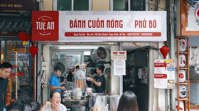 Quán phở "treo" giúp nhân lên những điều tử tế.