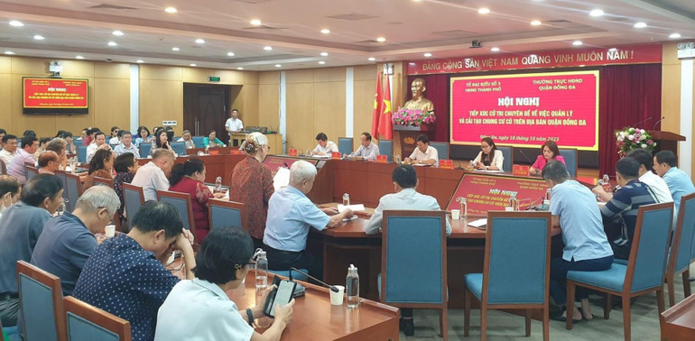 Tăng cường tiếp xúc cử tri theo chuyên đề để nâng cao chất lượng hoạt động tiếp xúc cử tri của đại biểu dân cử.