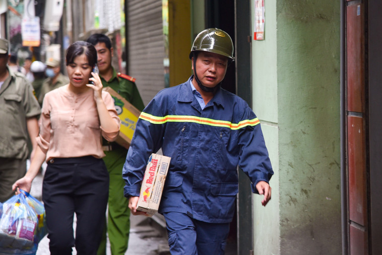 Thực hiện nhiện vụ liên tục nên những khoảng nghỉ nạp năng lượng là rất hiếm hoi.