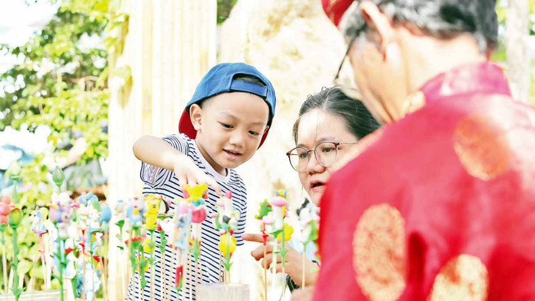 Sản phẩm tò he thu hút trẻ em.