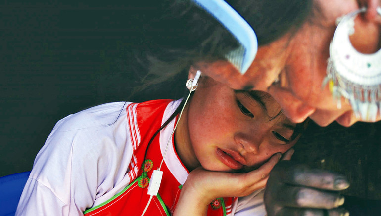 Cảnh trong phim Những đứa trẻ trong sương.