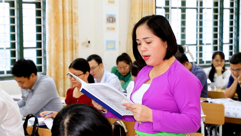 Việc dạy tiếng dân tộc Mường nhằm phục vụ tích cực công tác dân vận, tuyên truyền, vận động vùng đồng bào dân tộc thiểu số và miền núi.