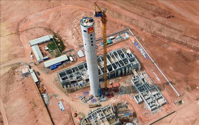 Đài kiểm soát không lưu được thiết kế hình búp Sen đến nay đã hoàn thành phần thô, hoàn thành vượt tiến độ 2 tháng so kế hoạch đề ra.