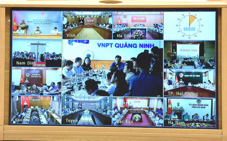 Đại diện lãnh đạo tỉnh Quảng Ninh phát biểu tại điểm cầu Quảng Ninh.