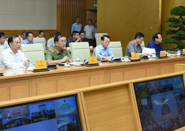 Đại diện lãnh đạo các bộ, ban, ngành tham dự hội nghị.