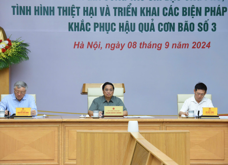 Thủ tướng Phạm Minh Chính chủ trì hội nghị.