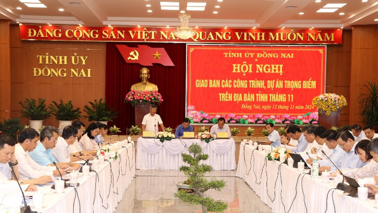 Quang cảnh hội nghị.