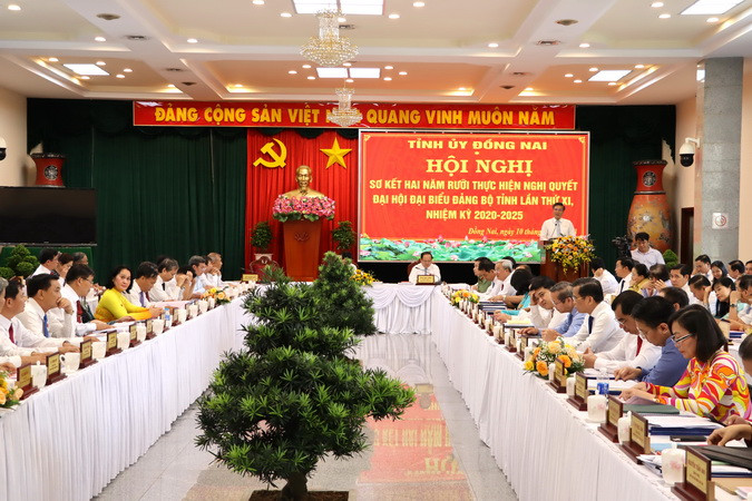 Quang cảnh hội nghị.