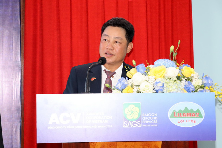Hiệu trưởng Trường cao đẳng quốc tế Lilama 2 Nguyễn Khánh Cường phát biểu tại lễ ký kết.