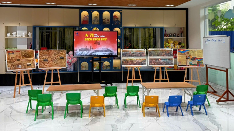 Phụ san của Báo Nhân Dân được sử dụng làm giáo cụ trực quan phục vụ giảng dạy lịch sử.