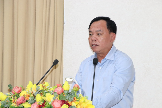 Quyền Chủ tịch Ủy ban nhân dân tỉnh Đồng Nai Võ Tấn Đức phát biểu tại hội nghị. Quyền Chủ tịch Ủy ban nhân dân tỉnh Đồng Nai Võ Tấn Đức phát biểu tại hội nghị.