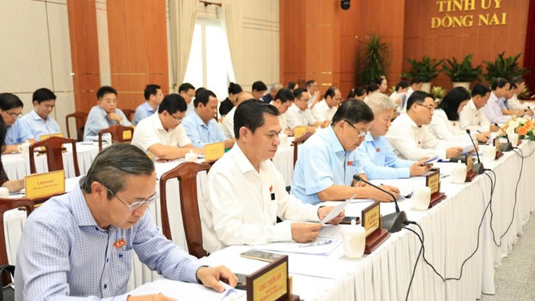 Các đại biểu tham dự Hội nghị.