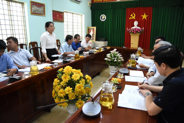 Lãnh đạo Sở Y tế Đồng Nai cho biết, đến sáng cùng ngày đã có tổng cộng 487 ca ngộ độc phải nhập viện sau khi ăn bánh mì.