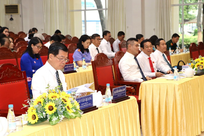 Đồng chí Nguyễn Hồng Lĩnh, Ủy viên Trung ương Đảng, Bí thư Tỉnh ủy Đồng Nai tham dự kỳ họp.