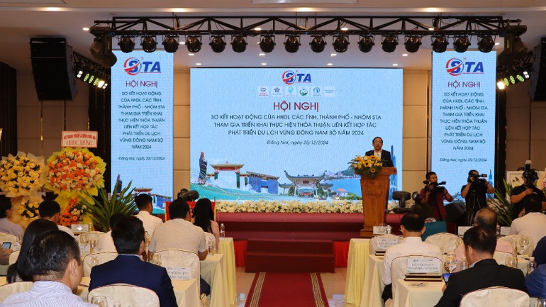 Quang cảnh hội nghị.