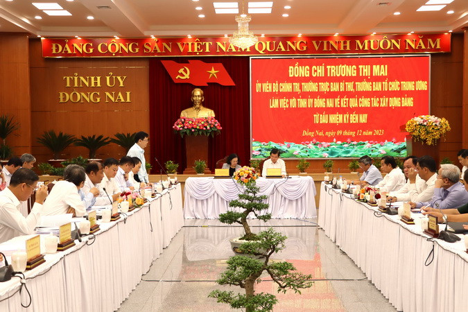 Quang cảnh hội nghị.