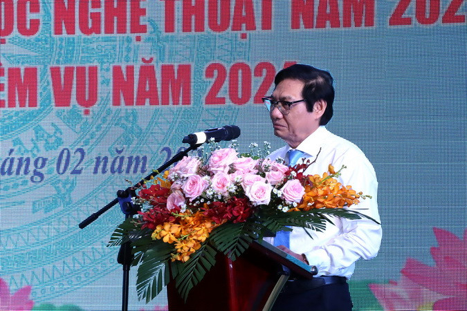 Phó Chủ tịch Ủy ban nhân dân tỉnh Đồng Nai phát biểu tại Ngày thơ và Ngày văn nghệ sĩ năm 2024.