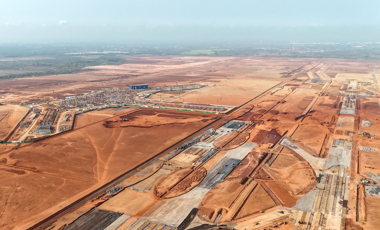 Sân bay Long Thành đang được đẩy nhanh tiến độ, dự kiến hoàn thành đưa vào khai thác giai đoạn 1 vào tháng 9/2026.