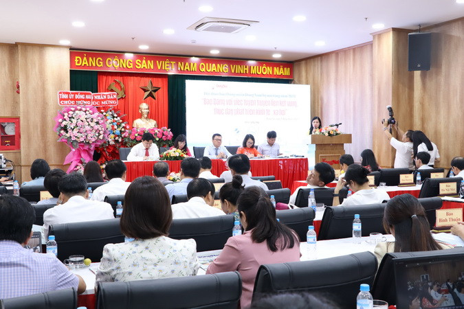 Quang cảnh hội thảo.