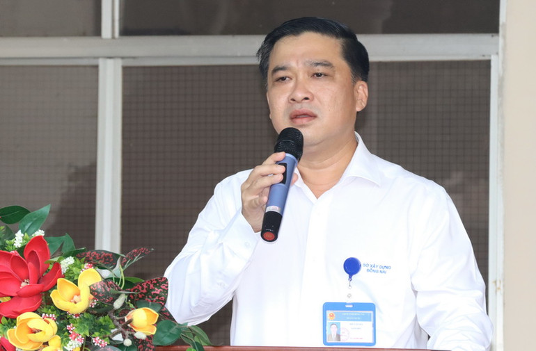 Giám đốc Sở Xây dựng tỉnh Đồng Nai Hồ Văn Hà quán triệt chỉ đạo mới nhất của Thủ tướng và Chủ tịch Ủy ban nhân dân tỉnh về lĩnh vực xây dựng.