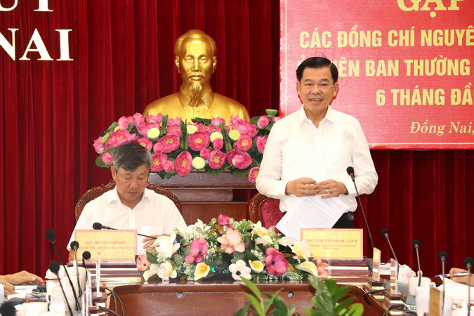 Bí thư Tỉnh ủy Đồng Nai Nguyễn Hồng Lĩnh cho biết, tỉnh đang trở thành điểm đến lý tưởng của các nhà đầu tư với lợi thế so sánh. Bí thư Tỉnh ủy Đồng Nai Nguyễn Hồng Lĩnh cho biết, tỉnh đang trở thành điểm đến lý tưởng của các nhà đầu tư với lợi thế so sánh.